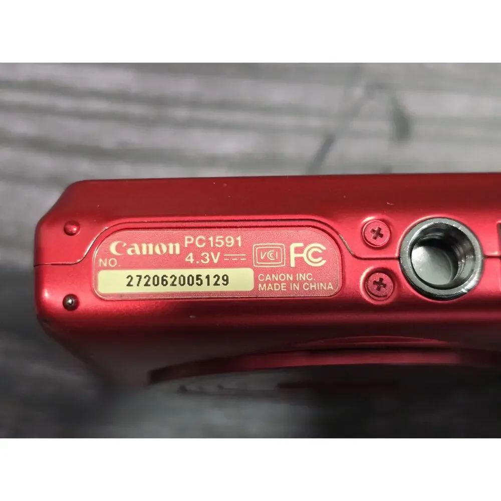 Canon PowerShot ELPH 300 HS 12.1MP Digital Camera Red Bundle CIB - Original Box